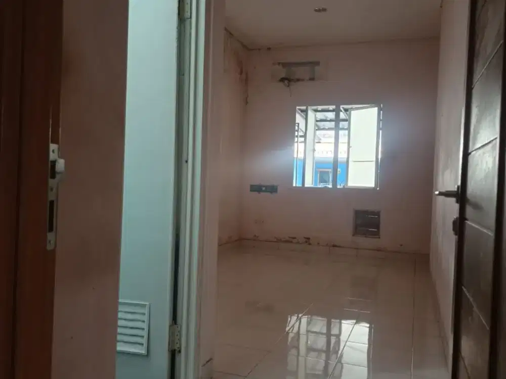 DIJUAL Rumah HOOK Siap Huni di Villa Melati Mas