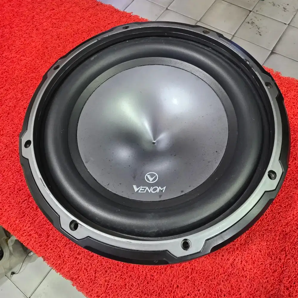 Subwoofer VENOM DBX 10.1 Subwoofer VENOM 10 in
