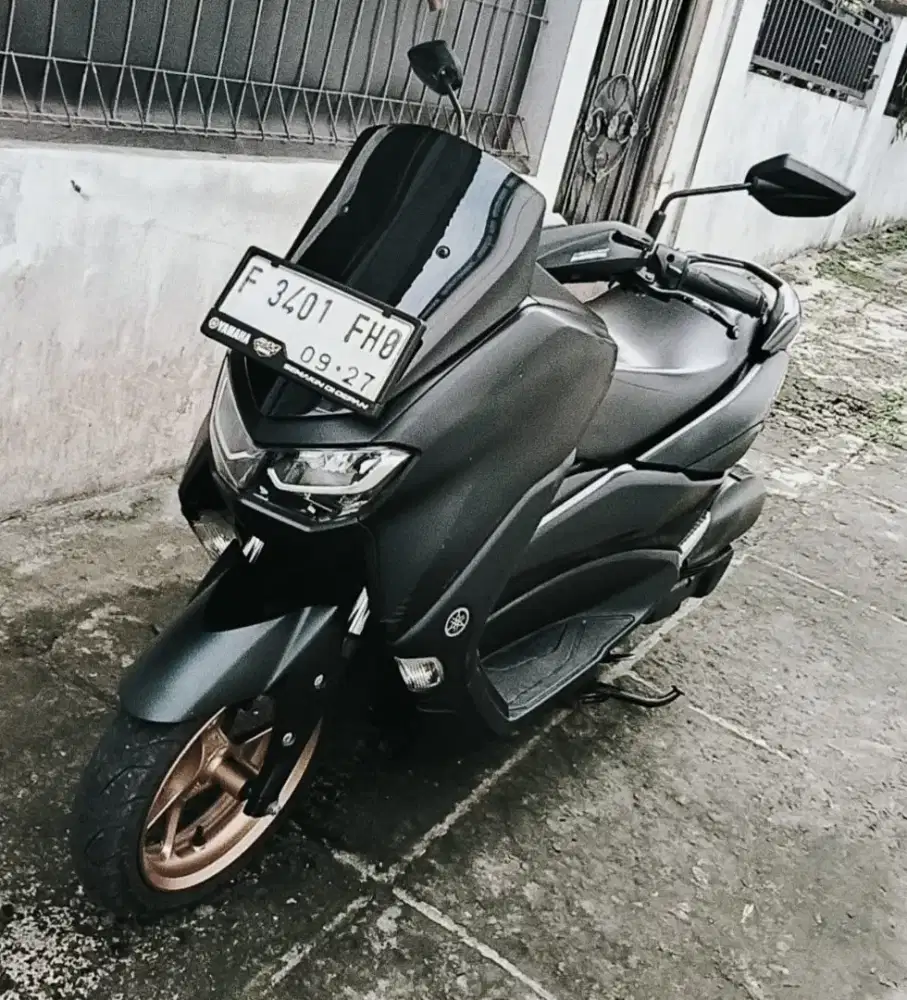 Dijual NMAX Th 2022 Wrna Hitam