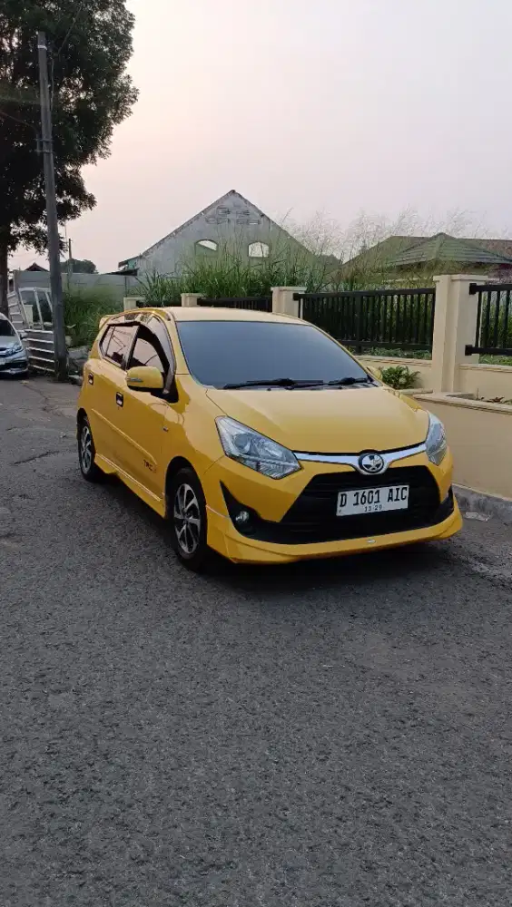 Toyota agia trd metik