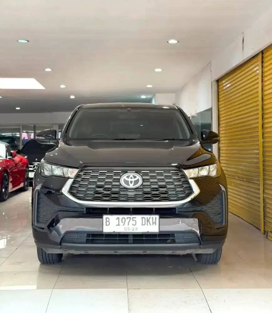 Toyota New Innova Zenix 2.0 G