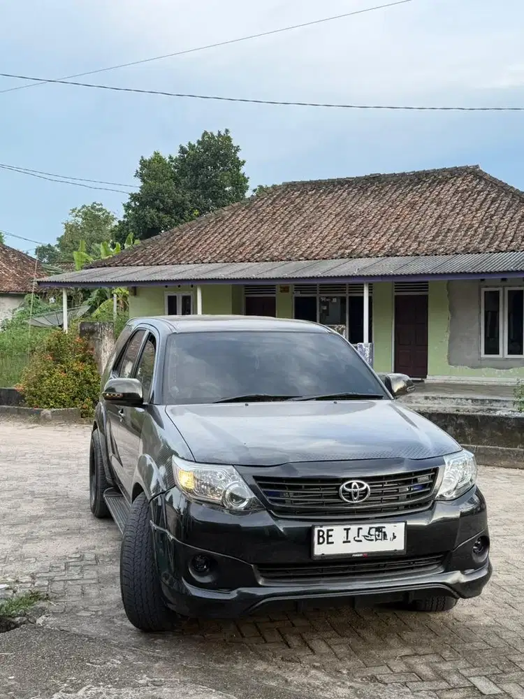 Fortuner diesel a/t 2009 upgrade 2014 trd