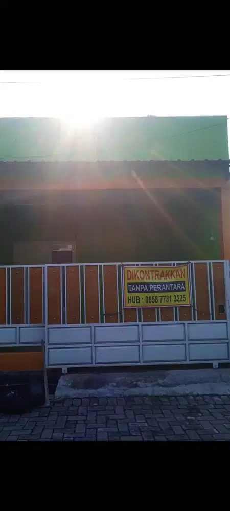 RUMAH DIKONTRAKKAN
