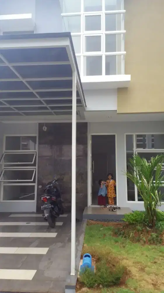 Dijual Rumah Di Perumahan Grand wisata