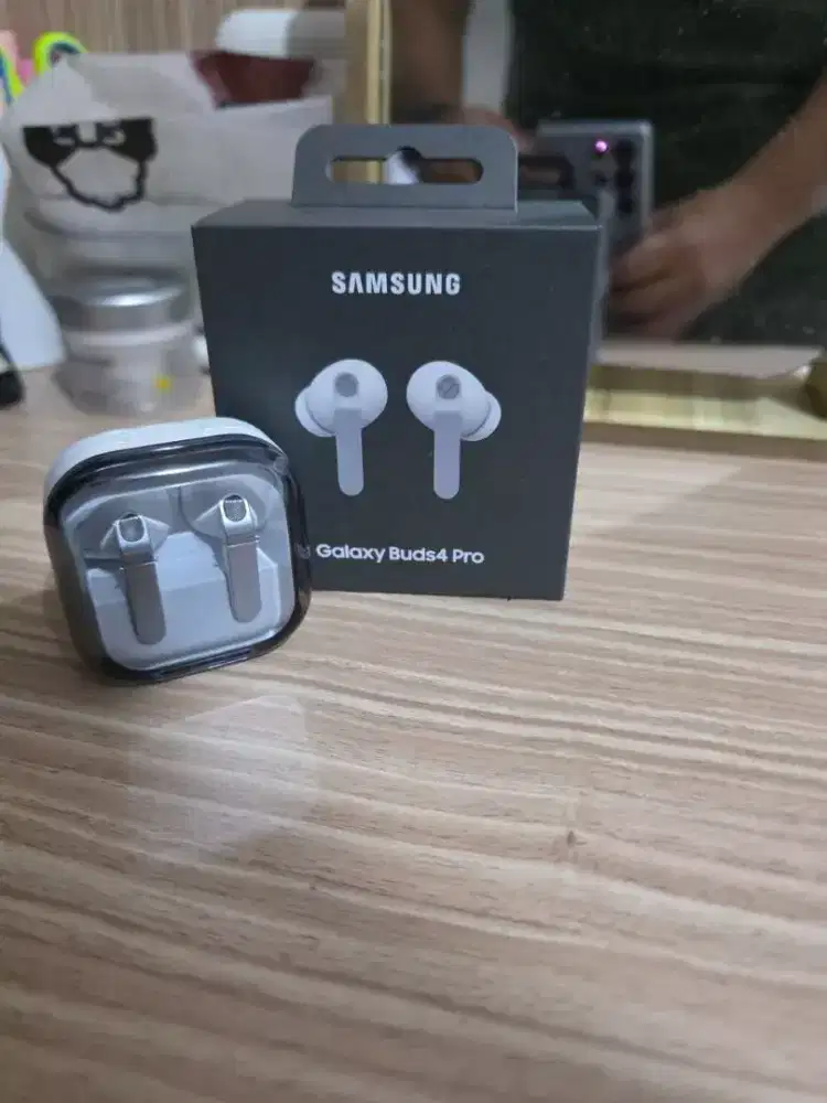 Samsung galaxy buds 4 pro