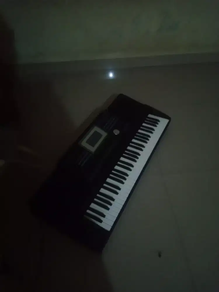 Keyboard Medeli A810