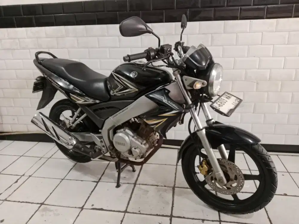 Vixion old tahun 2009 bagus mesin terawat