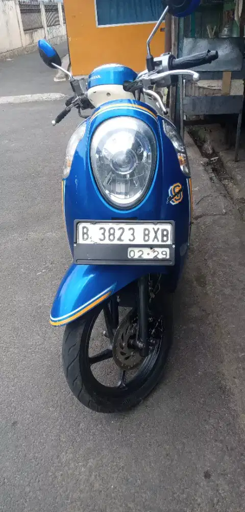 Honda Scoopy 2014