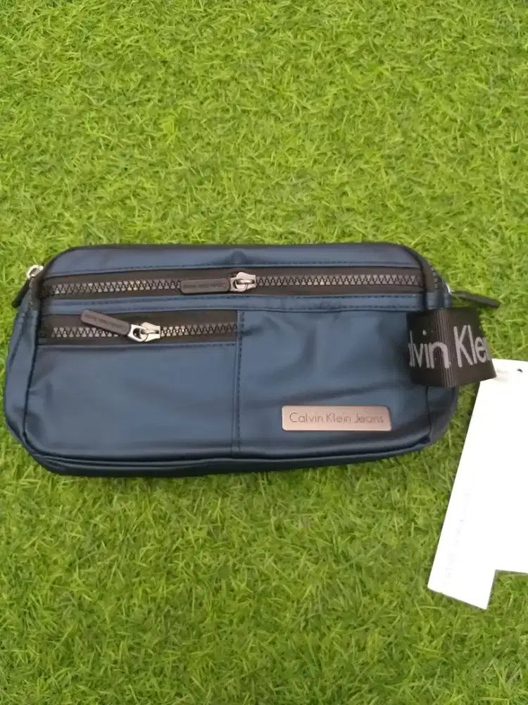 Pouch Calvin Klein