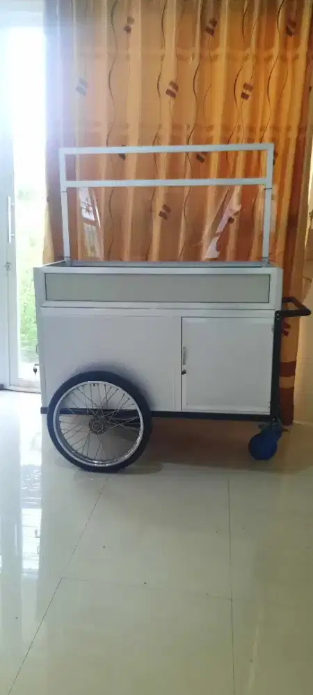 Gerobak jualan alumunium