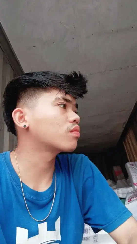 Sedang mencari pekerjaan