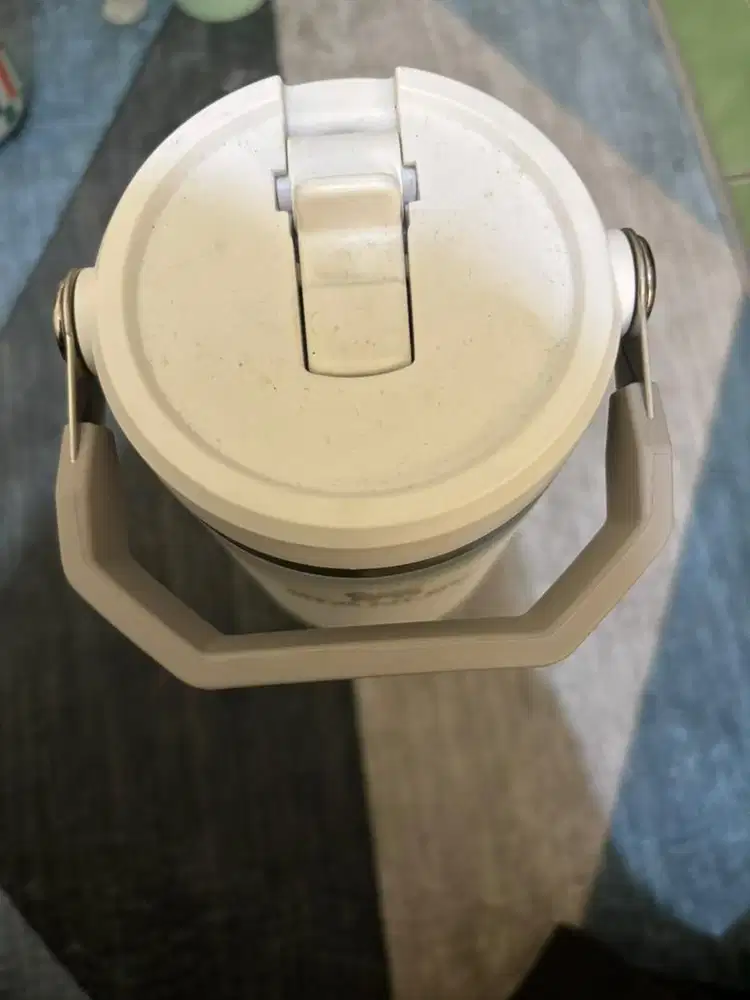 Tumbler Stanley Putih