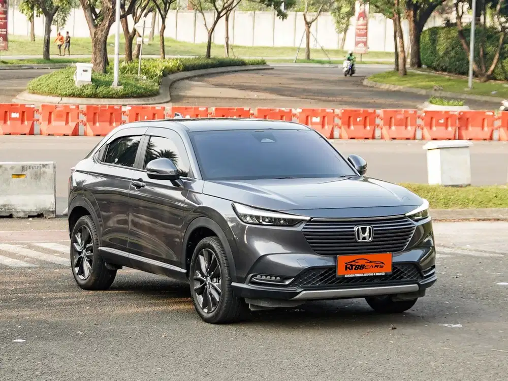 Honda HR-V 1.5 SE 2024 Abu-Abu