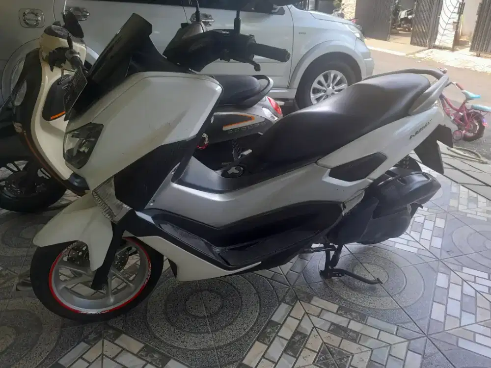 Nmax 2016 km low