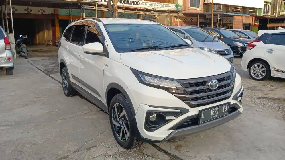 (READY) TOYOTA RUSH GR 2021 MANUAL BENSIN