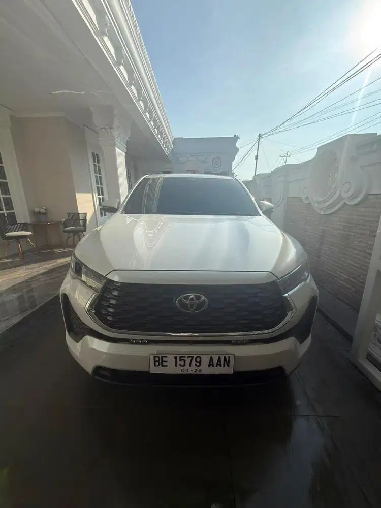 TOYOTA ZENIX TAHUN 2022 LOW KM. SUPER MULUS