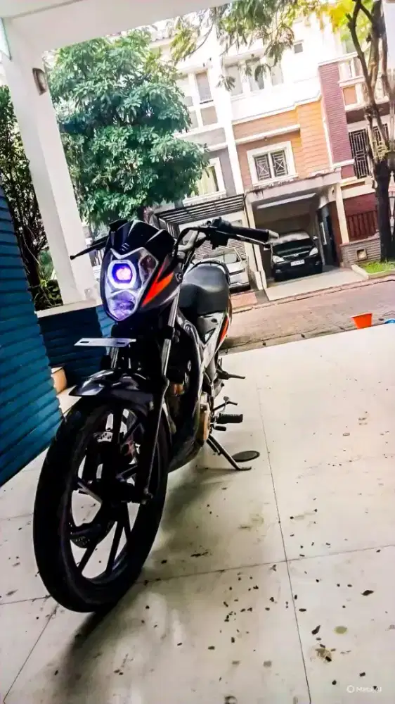 mencari lowongan pekerjaan