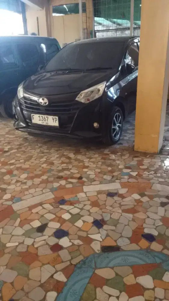 Jual mobil calya G manual