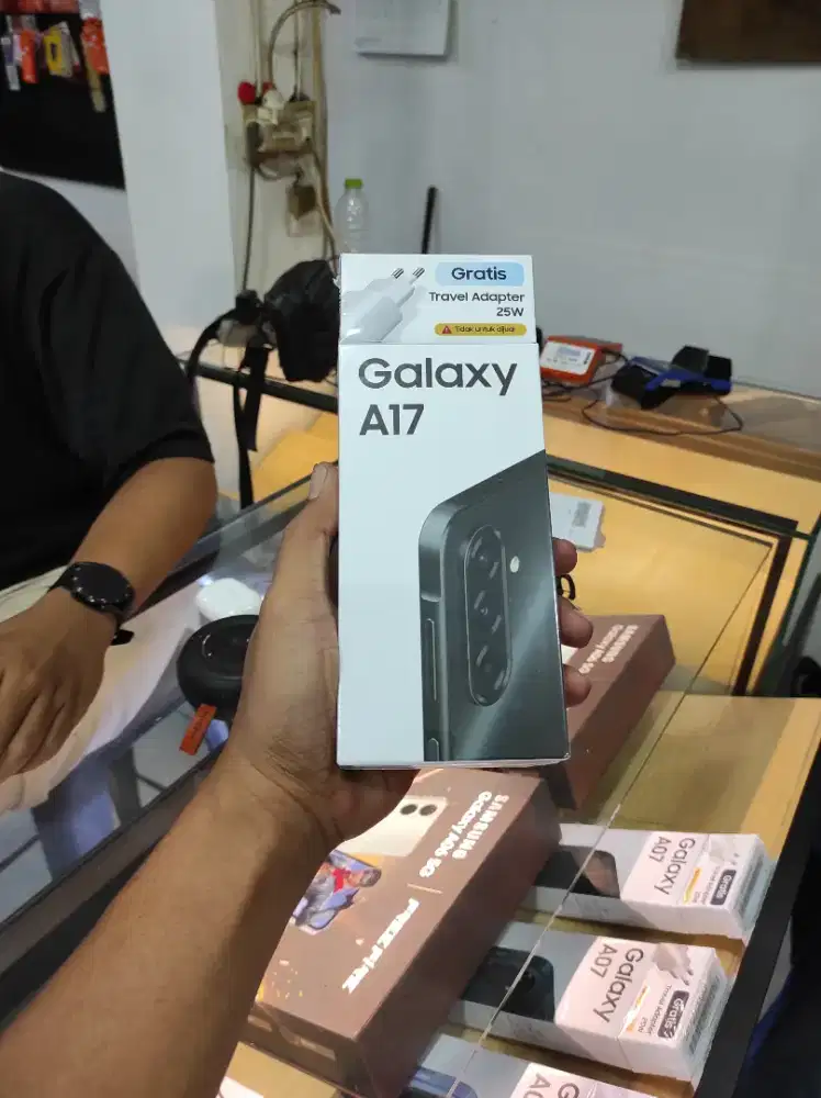 [ Fast respon WA ] Samsung Galaxy A17 8/128 Garansi resmi 1thn