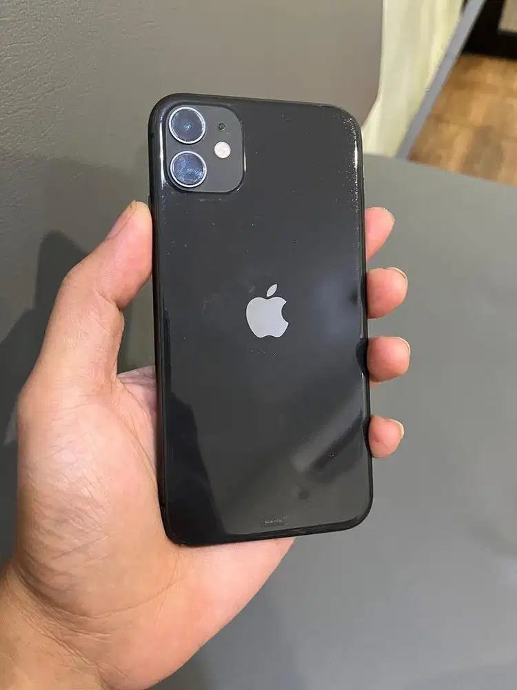 Dijual iPhone 11 iBox resmi original 128gb