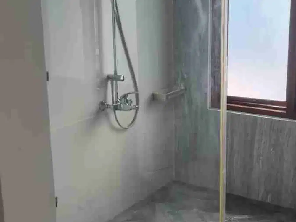 dikontrakan rumah 4 kamar belakang BPKP