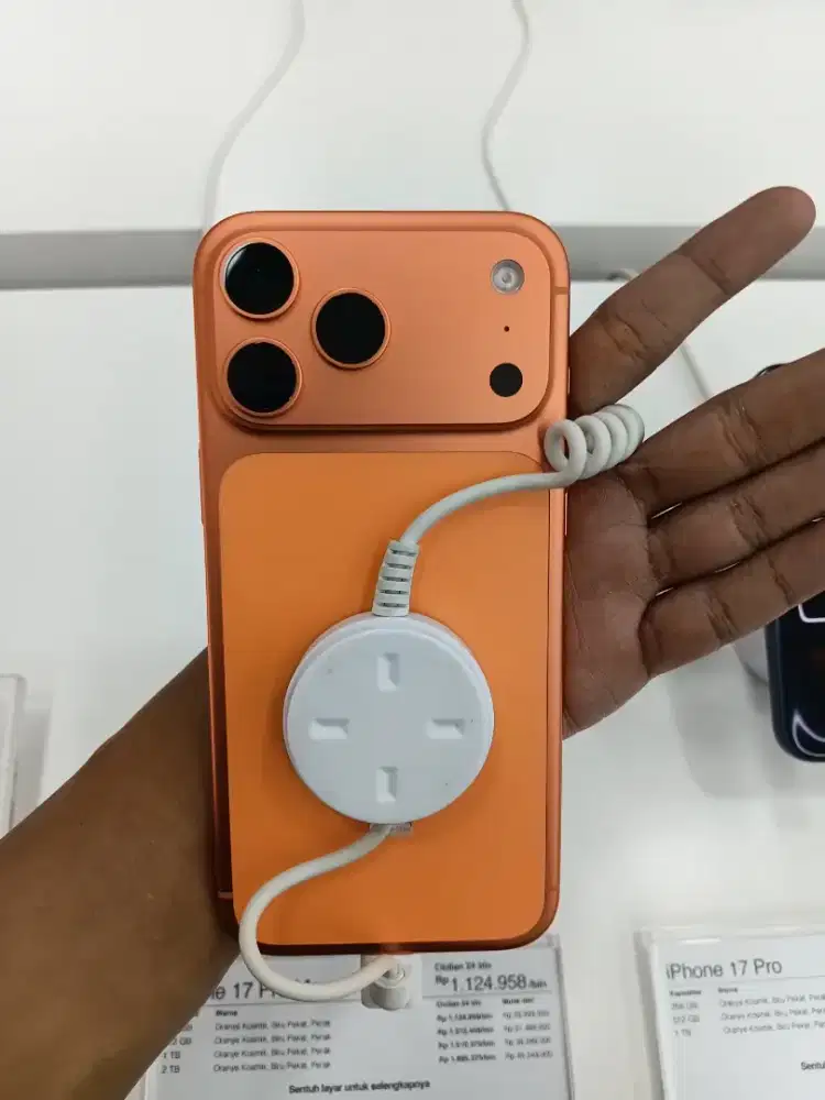 Iphone 17 promax bisa di cicil Syarat KTP BUNGA 0% LOH