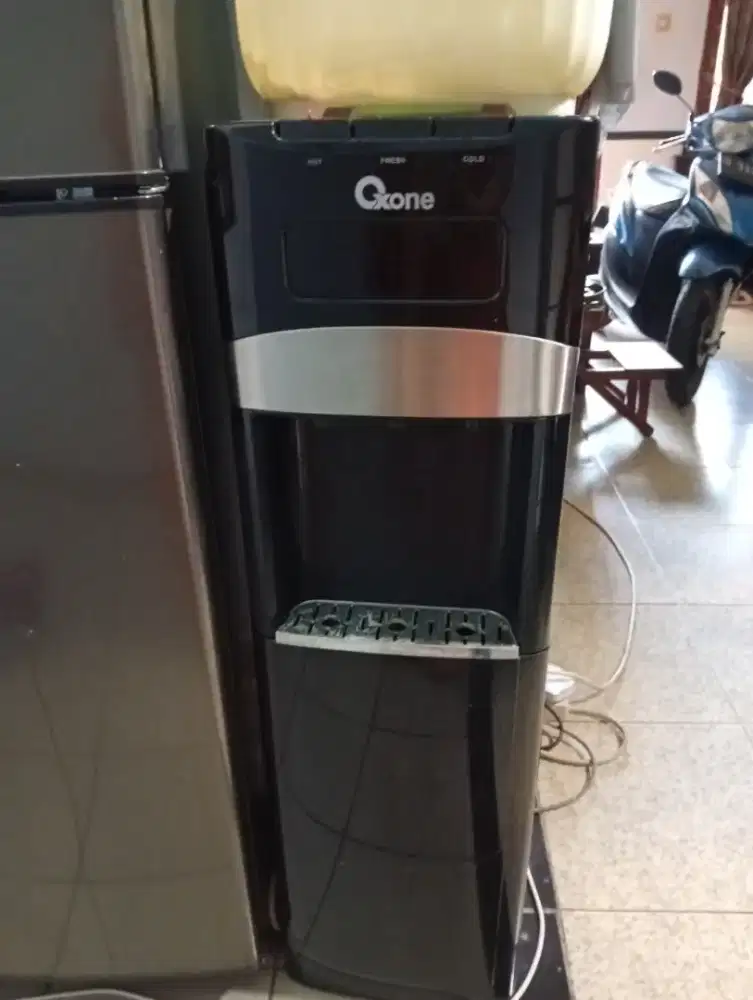Dispenser oxone bekas
