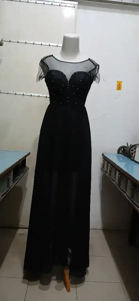 Jual Gaun bekas