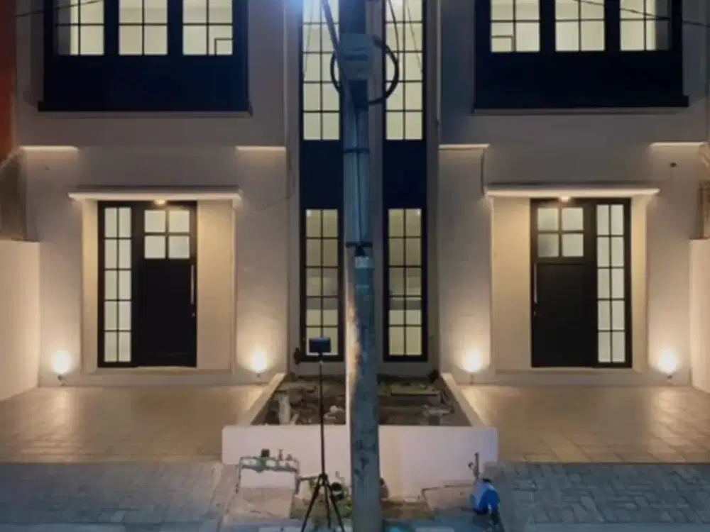 DI JUAL RUMAH DI JAMIN BAGUS SIAP HUNI