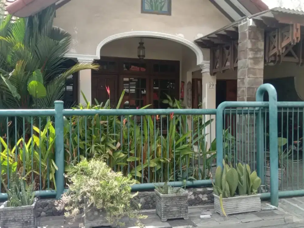 DI JUAL RUMAH WITH FURNISH