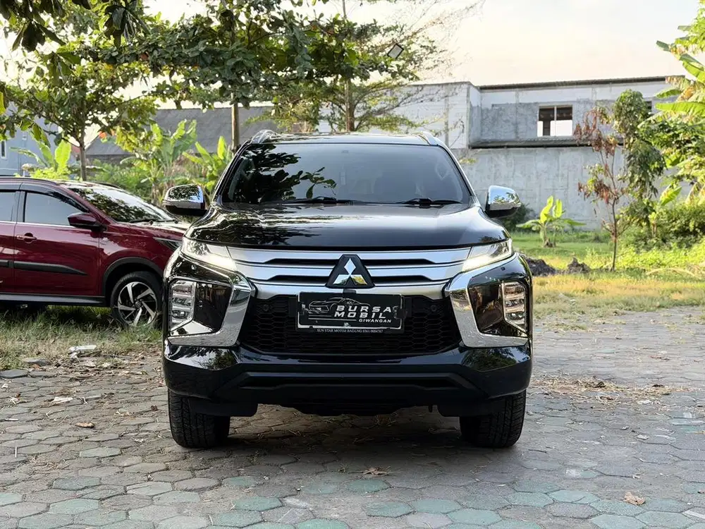MITSUBISHI PAJERO SPORT DAKKAR 2021 Matic Hitam