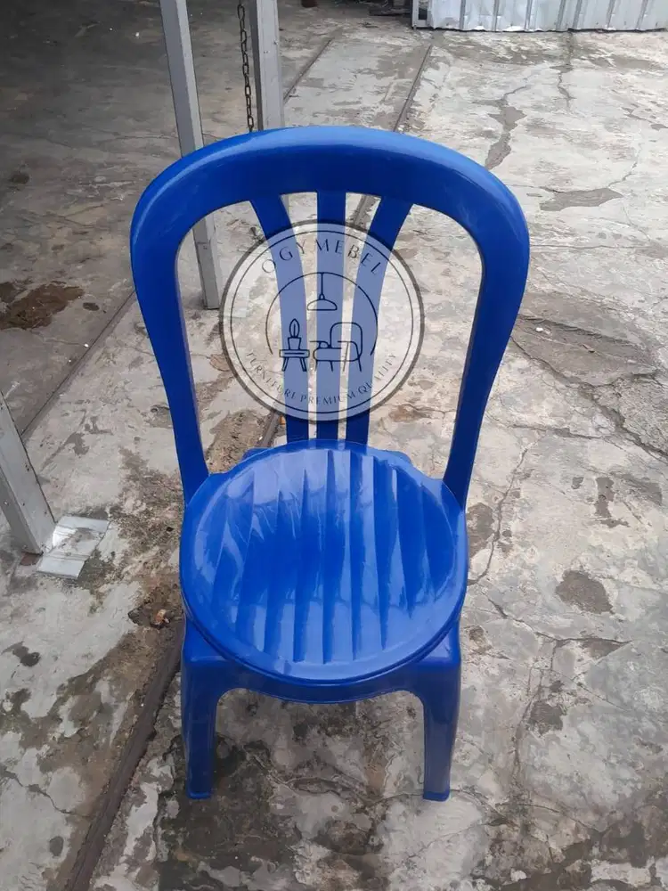 READY KURSI PLASTIK GRATIS ANTAR