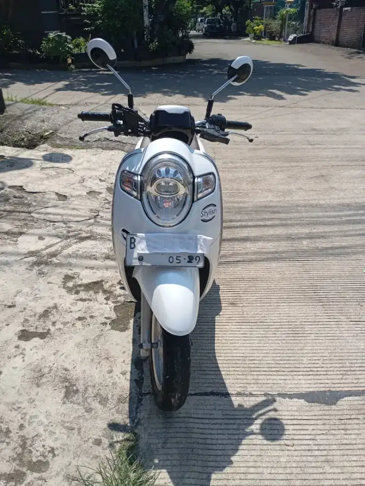 Scoopy Stylish 2019