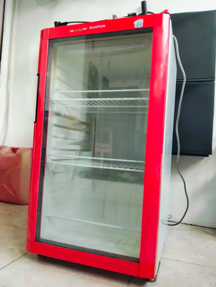 Showcase/ Display Cooler Uchida