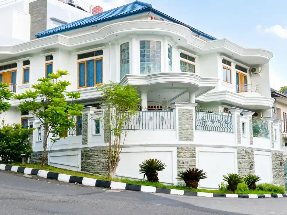 Rumah Lux Di setra Duta dekat maranata pasteur Gegerkalong Bandung