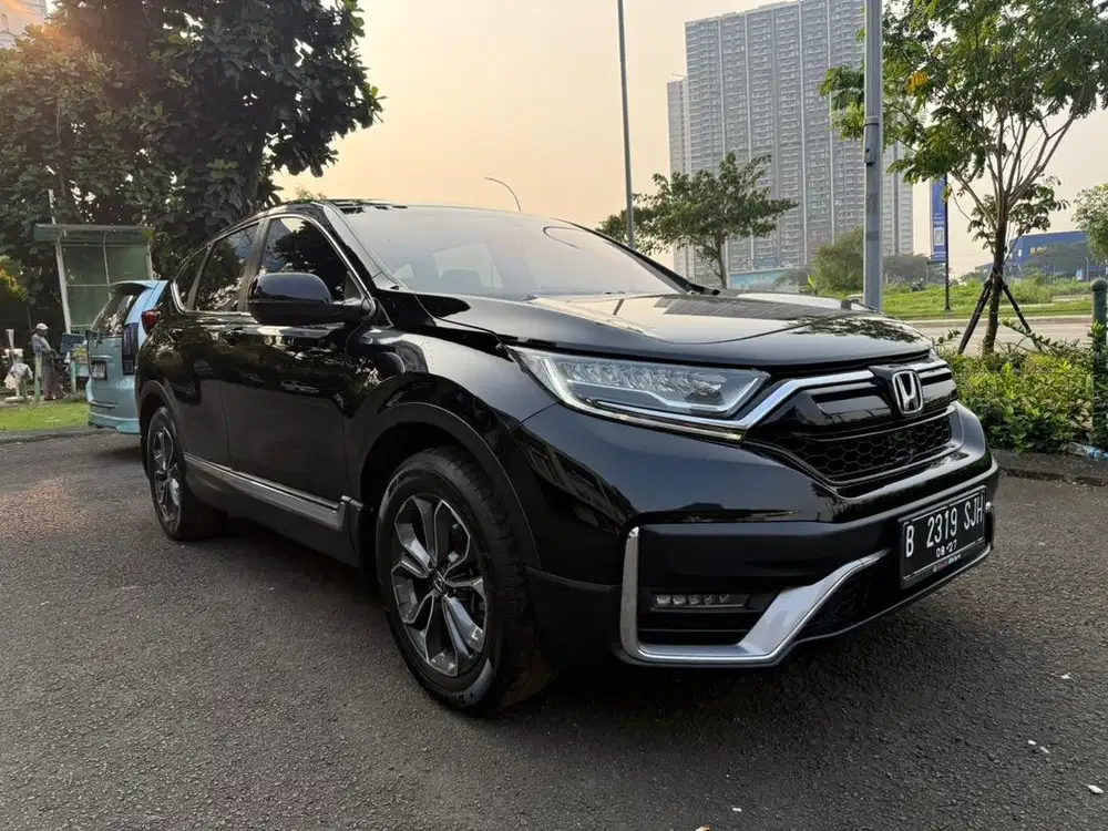 Honda CRV turbo 1.5 facelift 2022 full original LOW KM Jual cepat