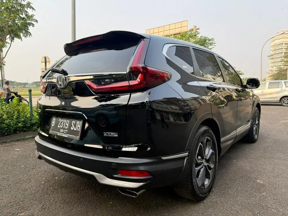 Honda CRV turbo 1.5 facelift 2022 full original LOW KM Jual cepat