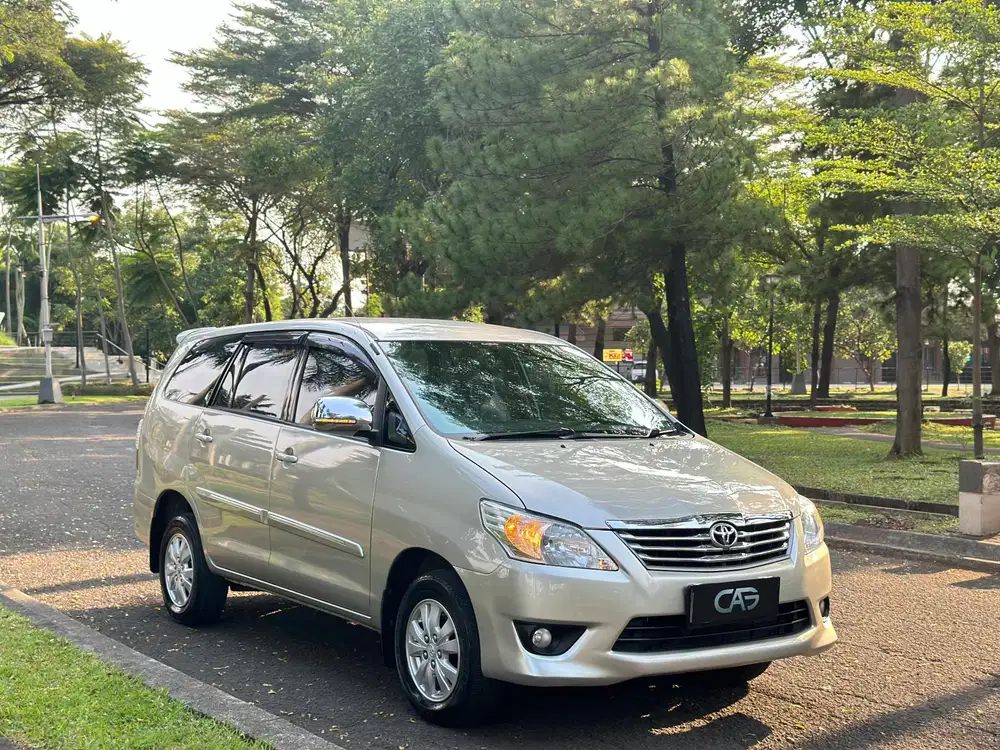 Toyota Kijang Innova G AT Diesel 2012