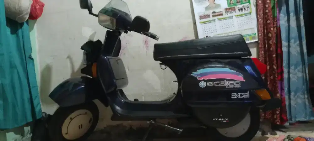 Vespa Excel tahun 1997. Surat komplit STNK BPKB
