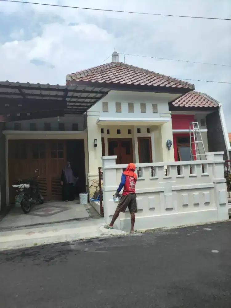 Dikontrakan Rumah Lamongan Kota Bersih ada AC untuk Keluarga Muslim