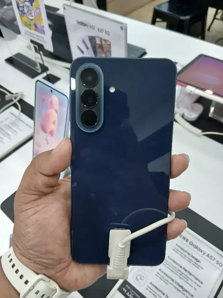 Samsung A57 8/256