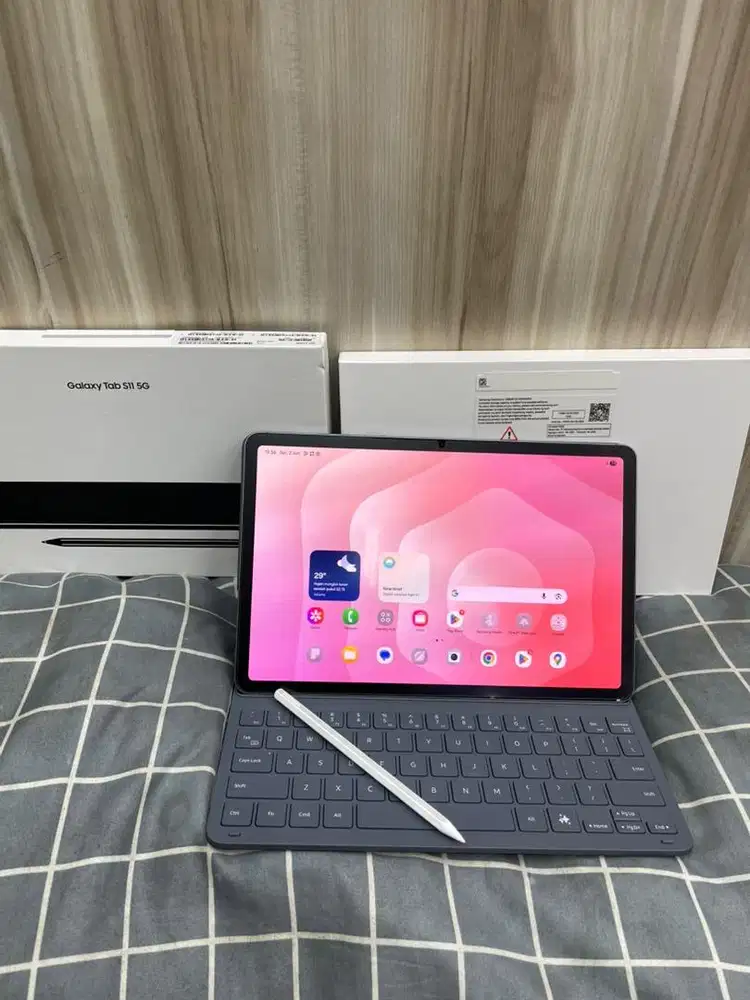 Samsung Galaxy Tab S11 5G 12/256gb celuler+wifi (bisa kartu) resmi