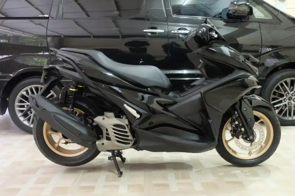 Yamaha Aerox S ABS 2019 Hitam mulus