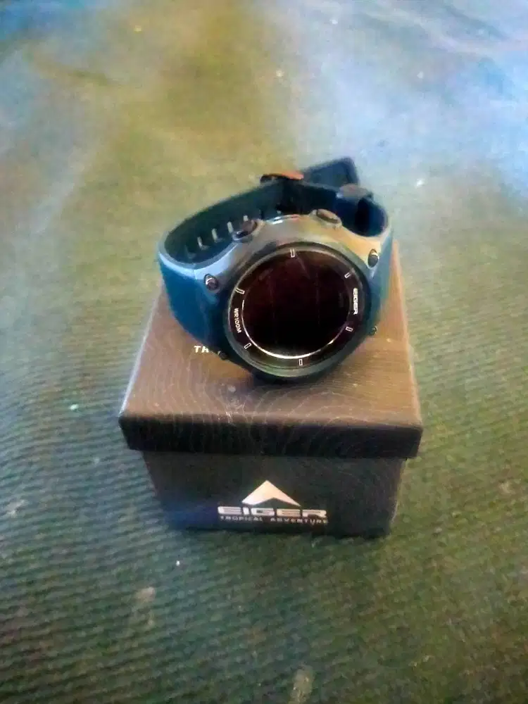 Jam tangan Eiger Tousside