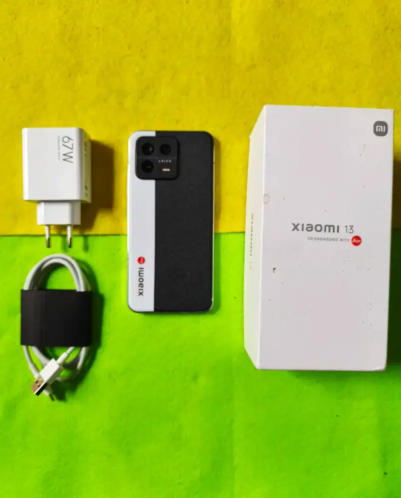 Xiaomi 13 5G 8+8/256 | lengkap | baca deskripsi | Harga net