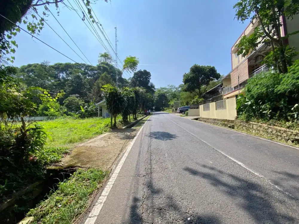 Dijual Murah Tanah dan Bangunan di Pinggir Jalan Raya Provinsi