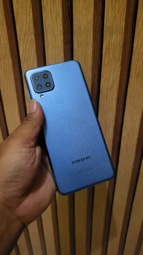 Samsung m22 6/128gb