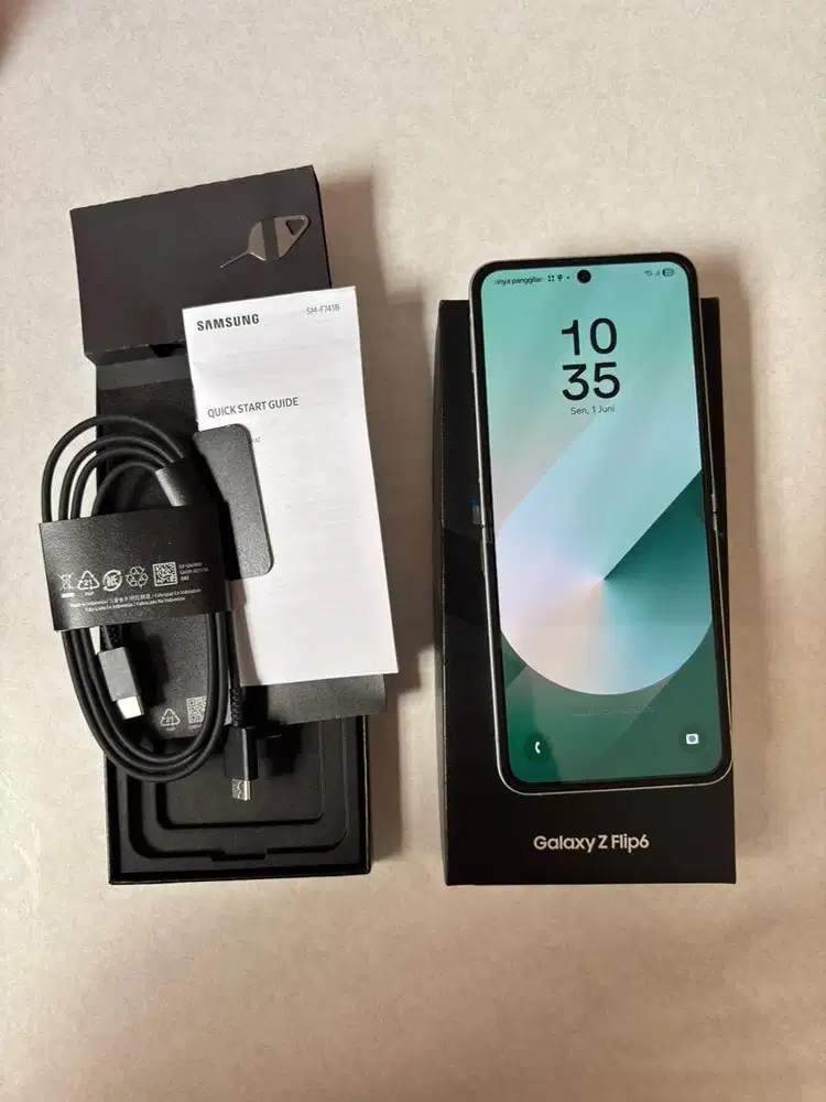 Jual Samsung Galaxy Z Flip6