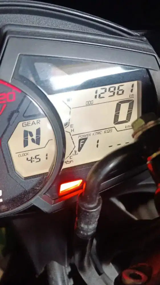 Dijual cepat murah kawasaki ZX25R ABS KRT 2020 mulus jarang dipakai