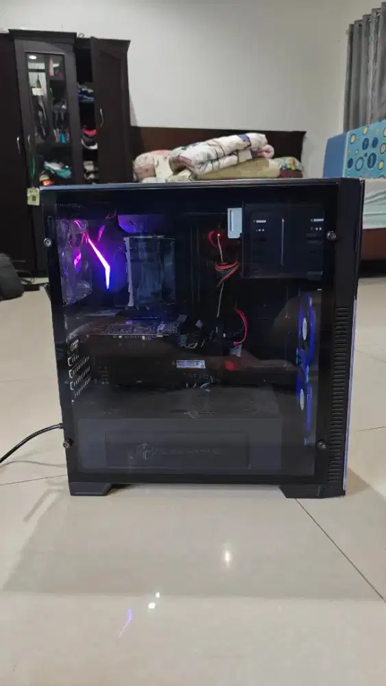 komputer desktop, PC unit i7, 16GB, ssd samsung 512GB, VGA 6GB